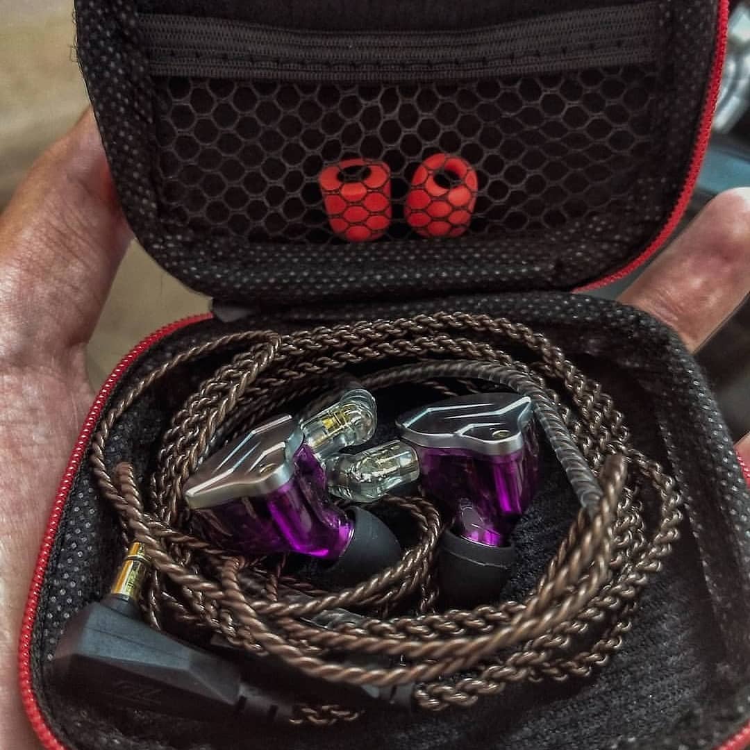 Fone de Ouvido In-ear KZ ZSN PRO Profissional